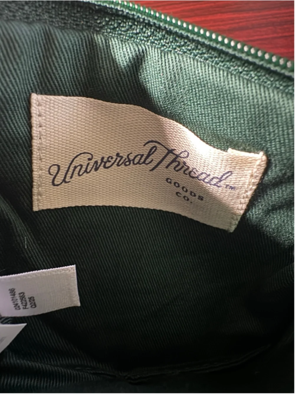 Universal Thread Go Sports Green Beaded Zip Pouch NWT
